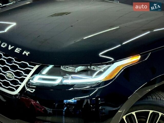 Черный Ленд Ровер Рендж Ровер Велар, объемом двигателя 2 л и пробегом 58 тыс. км за 37999 $, фото 2 на Automoto.ua