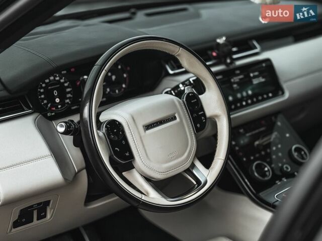 Черный Ленд Ровер Рендж Ровер Велар, объемом двигателя 2 л и пробегом 136 тыс. км за 53000 $, фото 19 на Automoto.ua