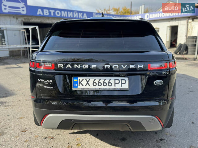 Черный Ленд Ровер Рендж Ровер Велар, объемом двигателя 2 л и пробегом 103 тыс. км за 34900 $, фото 2 на Automoto.ua