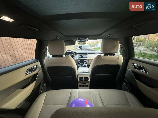 Черный Ленд Ровер Рендж Ровер Велар, объемом двигателя 2 л и пробегом 99 тыс. км за 36999 $, фото 18 на Automoto.ua