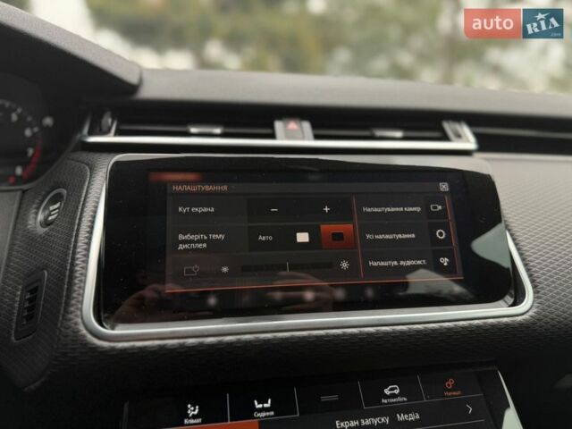 Черный Ленд Ровер Рендж Ровер Велар, объемом двигателя 2 л и пробегом 60 тыс. км за 39500 $, фото 50 на Automoto.ua