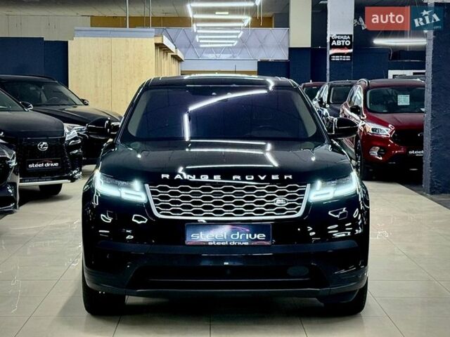 Черный Ленд Ровер Рендж Ровер Велар, объемом двигателя 2 л и пробегом 58 тыс. км за 37999 $, фото 4 на Automoto.ua