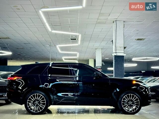 Черный Ленд Ровер Рендж Ровер Велар, объемом двигателя 2 л и пробегом 58 тыс. км за 37999 $, фото 9 на Automoto.ua