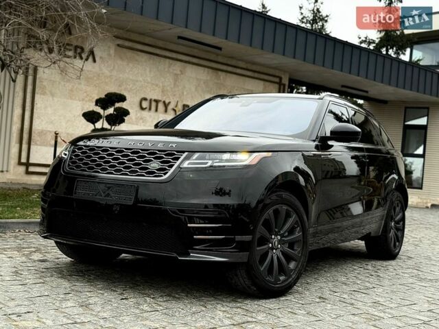 Черный Ленд Ровер Рендж Ровер Велар, объемом двигателя 2 л и пробегом 60 тыс. км за 39500 $, фото 3 на Automoto.ua
