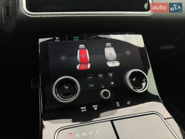 Черный Ленд Ровер Рендж Ровер Велар, объемом двигателя 2 л и пробегом 60 тыс. км за 39500 $, фото 46 на Automoto.ua