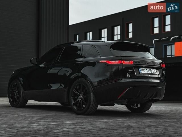 Черный Ленд Ровер Рендж Ровер Велар, объемом двигателя 2 л и пробегом 136 тыс. км за 53000 $, фото 4 на Automoto.ua