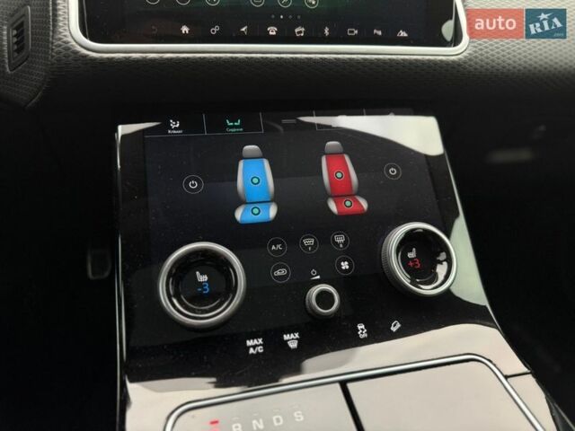 Черный Ленд Ровер Рендж Ровер Велар, объемом двигателя 2 л и пробегом 60 тыс. км за 39500 $, фото 47 на Automoto.ua