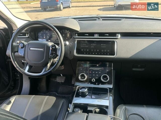Чорний Ленд Ровер Рендж Ровер Велар, об'ємом двигуна 3 л та пробігом 76 тис. км за 33500 $, фото 12 на Automoto.ua