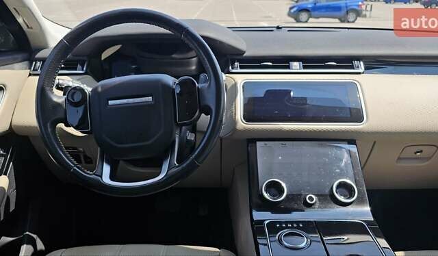 Черный Ленд Ровер Рендж Ровер Велар, объемом двигателя 2 л и пробегом 88 тыс. км за 44900 $, фото 14 на Automoto.ua