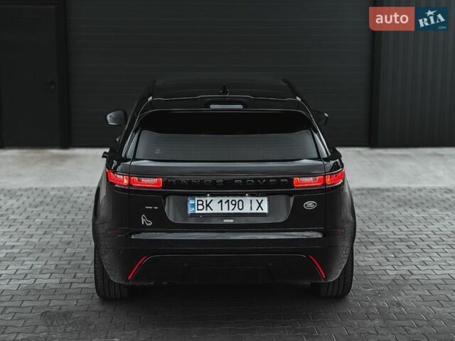 Черный Ленд Ровер Рендж Ровер Велар, объемом двигателя 2 л и пробегом 136 тыс. км за 53000 $, фото 5 на Automoto.ua