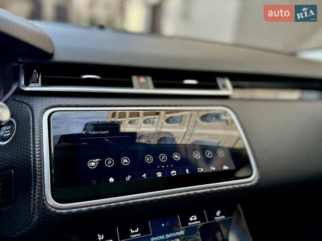 Черный Ленд Ровер Рендж Ровер Велар, объемом двигателя 2 л и пробегом 90 тыс. км за 39999 $, фото 85 на Automoto.ua