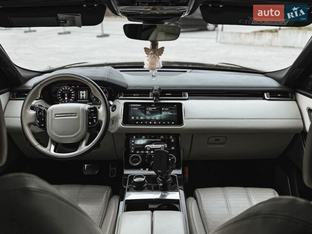 Черный Ленд Ровер Рендж Ровер Велар, объемом двигателя 2 л и пробегом 136 тыс. км за 53000 $, фото 23 на Automoto.ua