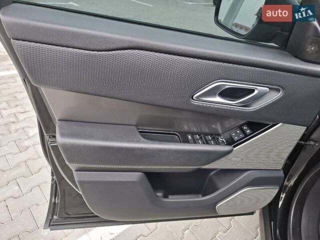 Ленд Ровер Рендж Ровер Велар 2018 в Киеве на Automoto.ua Черный Ленд Ровер Рендж Ровер Велар, объемом двигателя 3 л и пробегом 168 тыс. км за 28500 $, фото 19 на Automoto.ua