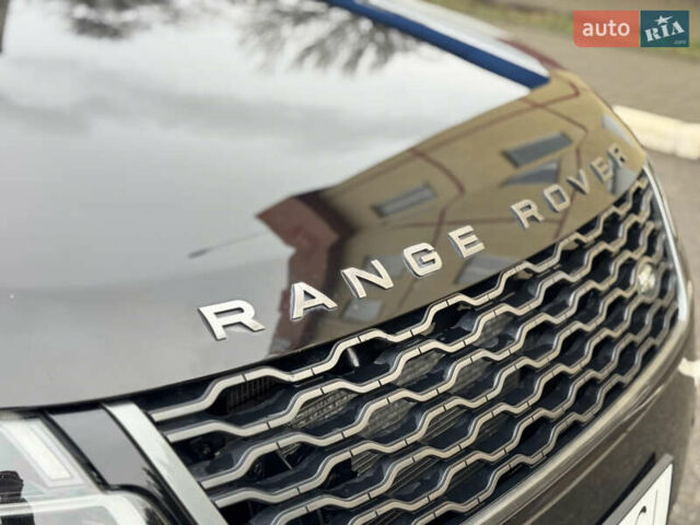 Черный Ленд Ровер Рендж Ровер Велар, объемом двигателя 2 л и пробегом 113 тыс. км за 38999 $, фото 7 на Automoto.ua
