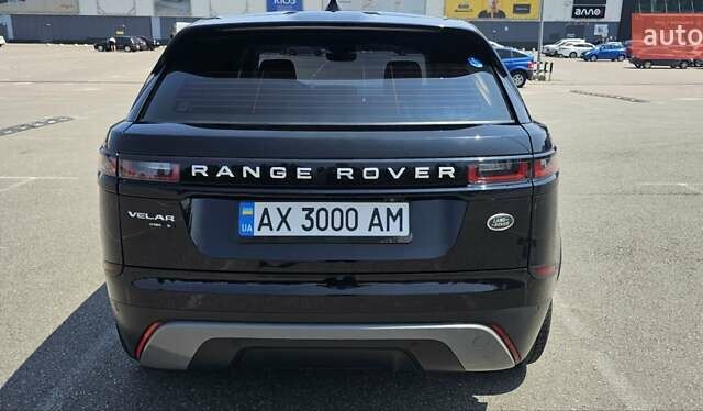 Черный Ленд Ровер Рендж Ровер Велар, объемом двигателя 2 л и пробегом 88 тыс. км за 44900 $, фото 4 на Automoto.ua