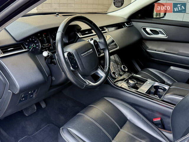 Черный Ленд Ровер Рендж Ровер Велар, объемом двигателя 2 л и пробегом 90 тыс. км за 39999 $, фото 97 на Automoto.ua