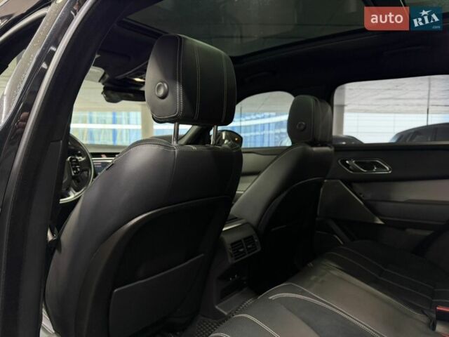 Чорний Ленд Ровер Рендж Ровер Велар, об'ємом двигуна 2.99 л та пробігом 74 тис. км за 49000 $, фото 24 на Automoto.ua