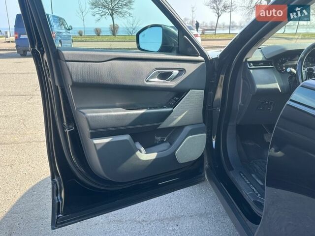 Чорний Ленд Ровер Рендж Ровер Велар, об'ємом двигуна 3 л та пробігом 76 тис. км за 33500 $, фото 14 на Automoto.ua