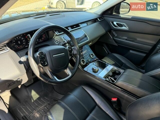 Чорний Ленд Ровер Рендж Ровер Велар, об'ємом двигуна 3 л та пробігом 175 тис. км за 29800 $, фото 18 на Automoto.ua