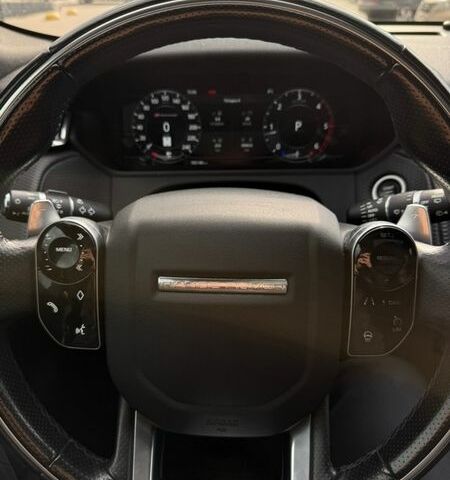 Чорний Ленд Ровер Рендж Ровер Велар, об'ємом двигуна 2 л та пробігом 105 тис. км за 36500 $, фото 8 на Automoto.ua