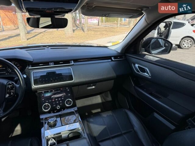 Чорний Ленд Ровер Рендж Ровер Велар, об'ємом двигуна 3 л та пробігом 175 тис. км за 29800 $, фото 29 на Automoto.ua