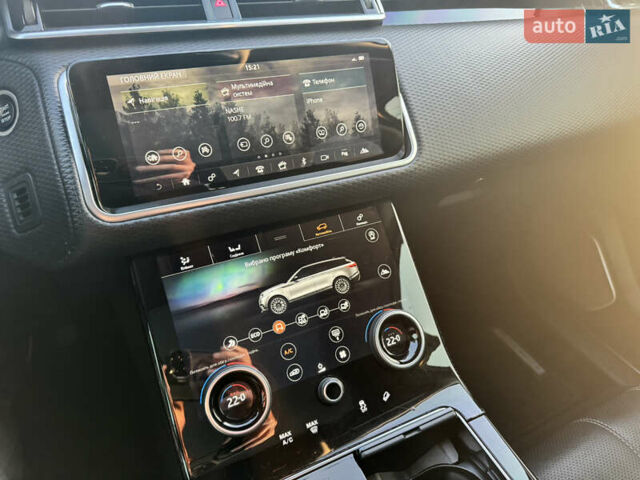 Черный Ленд Ровер Рендж Ровер Велар, объемом двигателя 2 л и пробегом 221 тыс. км за 29500 $, фото 23 на Automoto.ua