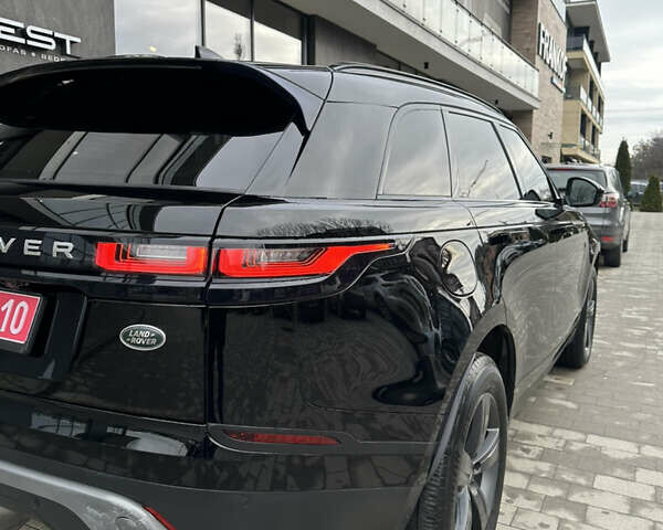 Черный Ленд Ровер Рендж Ровер Велар, объемом двигателя 2 л и пробегом 191 тыс. км за 28800 $, фото 9 на Automoto.ua