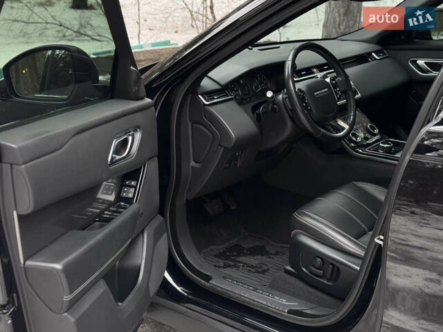 Черный Ленд Ровер Рендж Ровер Велар, объемом двигателя 2 л и пробегом 90 тыс. км за 36900 $, фото 38 на Automoto.ua