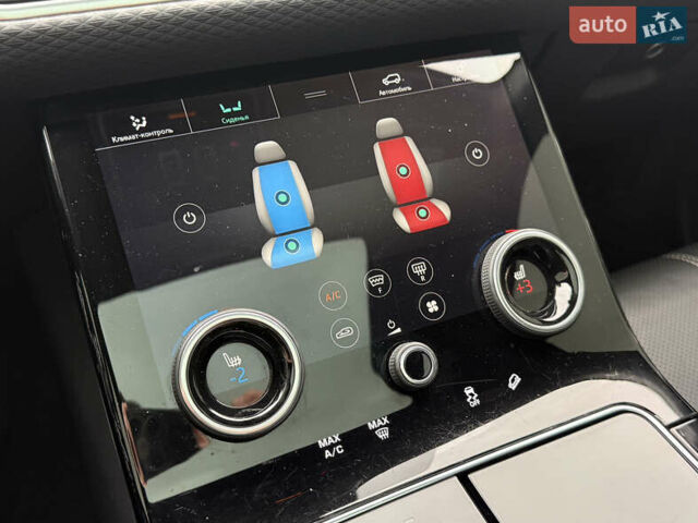 Черный Ленд Ровер Рендж Ровер Велар, объемом двигателя 3 л и пробегом 81 тыс. км за 45800 $, фото 36 на Automoto.ua