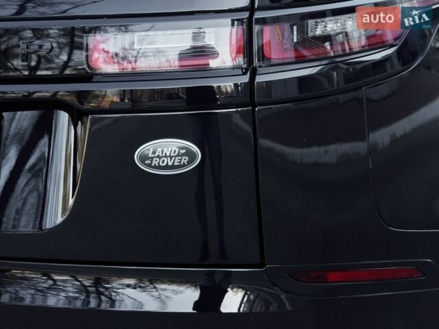 Черный Ленд Ровер Рендж Ровер Велар, объемом двигателя 2 л и пробегом 94 тыс. км за 36700 $, фото 12 на Automoto.ua