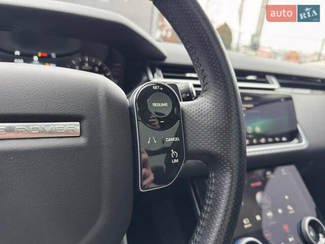 Чорний Ленд Ровер Рендж Ровер Велар, об'ємом двигуна 2 л та пробігом 162 тис. км за 31600 $, фото 11 на Automoto.ua