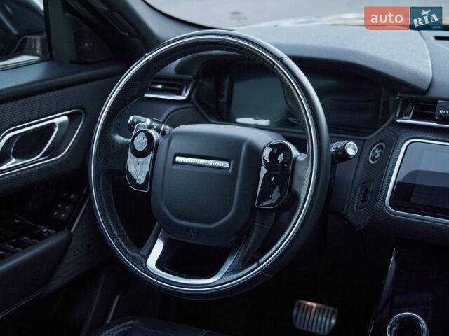 Черный Ленд Ровер Рендж Ровер Велар, объемом двигателя 2 л и пробегом 94 тыс. км за 36700 $, фото 22 на Automoto.ua