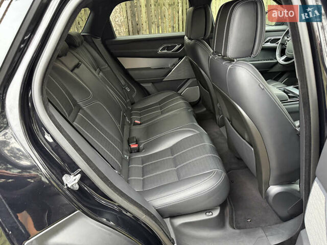 Черный Ленд Ровер Рендж Ровер Велар, объемом двигателя 2.99 л и пробегом 129 тыс. км за 44900 $, фото 111 на Automoto.ua