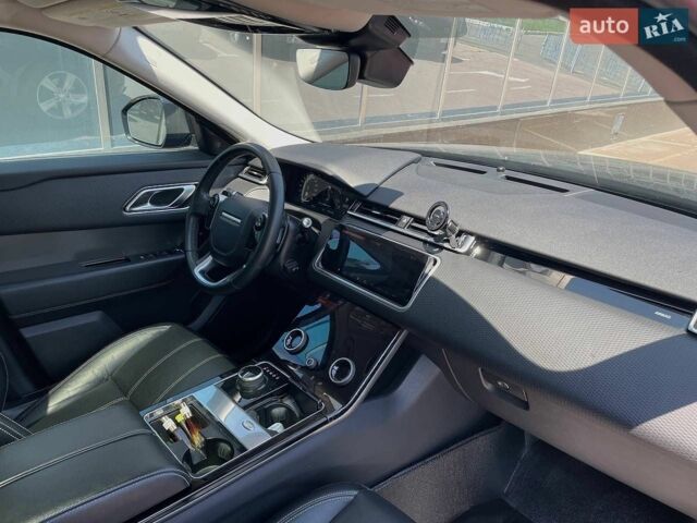 Чорний Ленд Ровер Рендж Ровер Велар, об'ємом двигуна 2 л та пробігом 107 тис. км за 34900 $, фото 27 на Automoto.ua