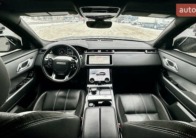 Черный Ленд Ровер Рендж Ровер Велар, объемом двигателя 2 л и пробегом 112 тыс. км за 34999 $, фото 43 на Automoto.ua