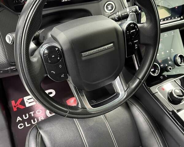 Чорний Ленд Ровер Рендж Ровер Велар, об'ємом двигуна 2 л та пробігом 93 тис. км за 39700 $, фото 19 на Automoto.ua