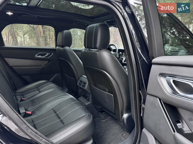 Черный Ленд Ровер Рендж Ровер Велар, объемом двигателя 2 л и пробегом 90 тыс. км за 36900 $, фото 43 на Automoto.ua