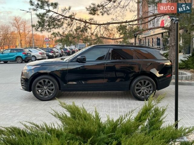 Черный Ленд Ровер Рендж Ровер Велар, объемом двигателя 2 л и пробегом 92 тыс. км за 36500 $, фото 5 на Automoto.ua