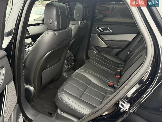 Черный Ленд Ровер Рендж Ровер Велар, объемом двигателя 3 л и пробегом 81 тыс. км за 45800 $, фото 21 на Automoto.ua