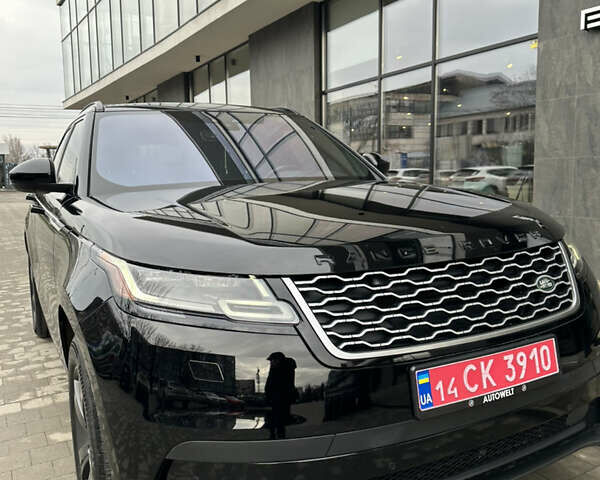 Черный Ленд Ровер Рендж Ровер Велар, объемом двигателя 2 л и пробегом 191 тыс. км за 28800 $, фото 3 на Automoto.ua