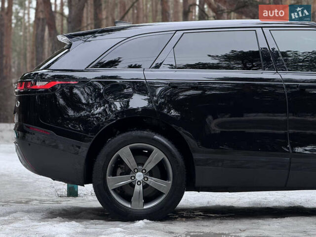 Черный Ленд Ровер Рендж Ровер Велар, объемом двигателя 2 л и пробегом 90 тыс. км за 36900 $, фото 10 на Automoto.ua