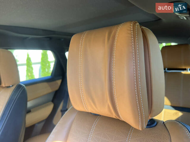 Чорний Ленд Ровер Рендж Ровер Велар, об'ємом двигуна 2 л та пробігом 62 тис. км за 39800 $, фото 15 на Automoto.ua