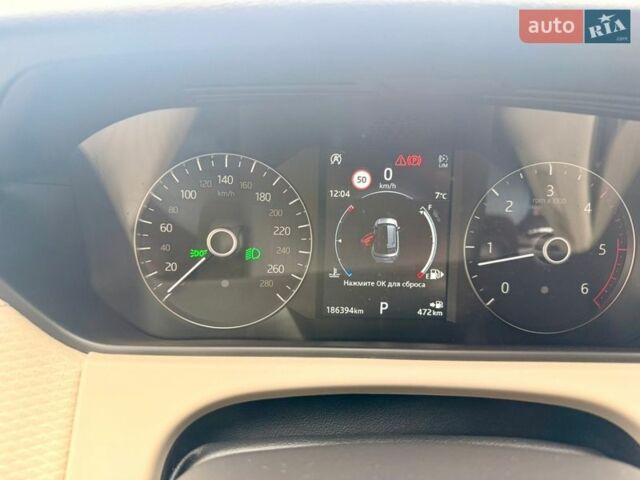 Черный Ленд Ровер Рендж Ровер Велар, объемом двигателя 2.99 л и пробегом 185 тыс. км за 41900 $, фото 13 на Automoto.ua