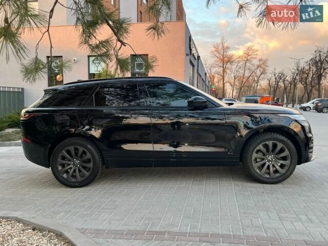 Черный Ленд Ровер Рендж Ровер Велар, объемом двигателя 2 л и пробегом 92 тыс. км за 36500 $, фото 10 на Automoto.ua