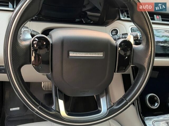 Черный Ленд Ровер Рендж Ровер Велар, объемом двигателя 2 л и пробегом 92 тыс. км за 36500 $, фото 25 на Automoto.ua