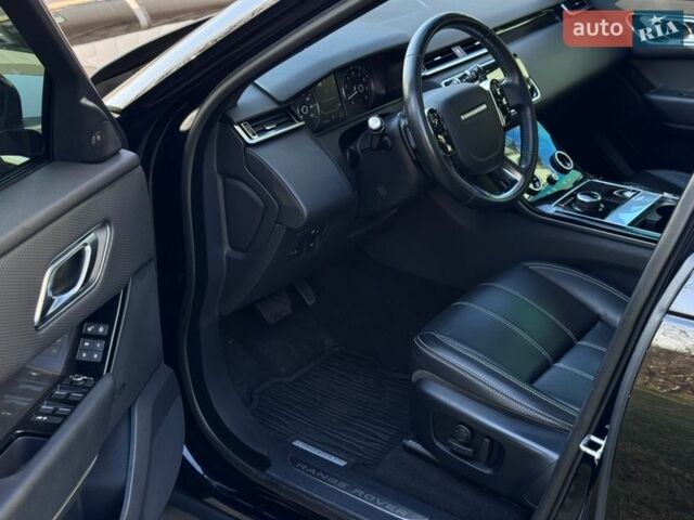 Черный Ленд Ровер Рендж Ровер Велар, объемом двигателя 2 л и пробегом 90 тыс. км за 35500 $, фото 30 на Automoto.ua