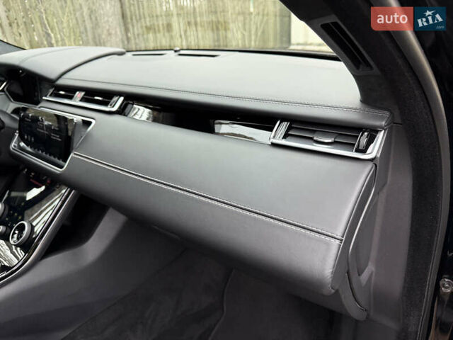 Черный Ленд Ровер Рендж Ровер Велар, объемом двигателя 2.99 л и пробегом 129 тыс. км за 44900 $, фото 17 на Automoto.ua