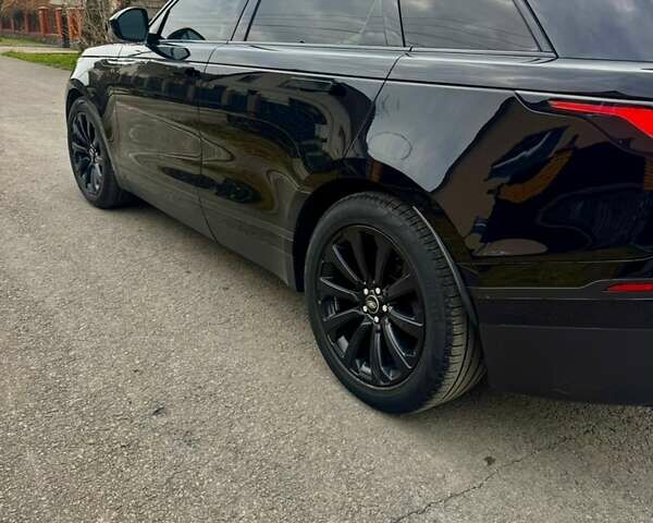 Черный Ленд Ровер Рендж Ровер Велар, объемом двигателя 3 л и пробегом 110 тыс. км за 36000 $, фото 2 на Automoto.ua