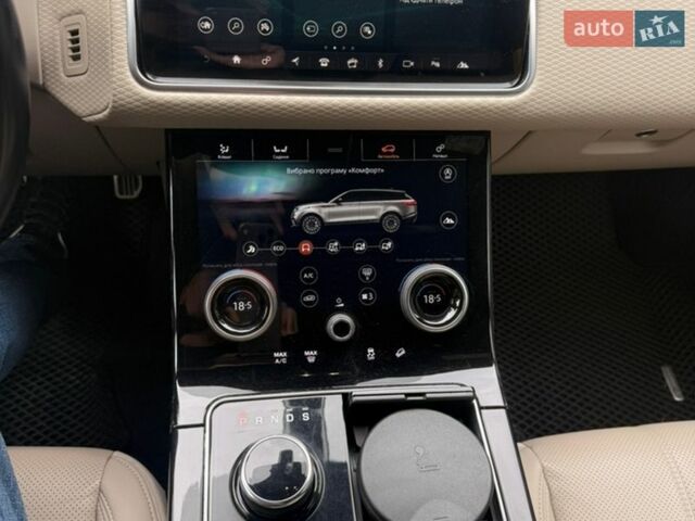 Черный Ленд Ровер Рендж Ровер Велар, объемом двигателя 2.99 л и пробегом 185 тыс. км за 41900 $, фото 14 на Automoto.ua