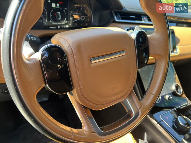 Чорний Ленд Ровер Рендж Ровер Велар, об'ємом двигуна 2 л та пробігом 62 тис. км за 39000 $, фото 25 на Automoto.ua